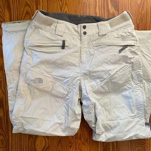 The North Face Women’s Snowpants - Small - Ski Snowboard Winter